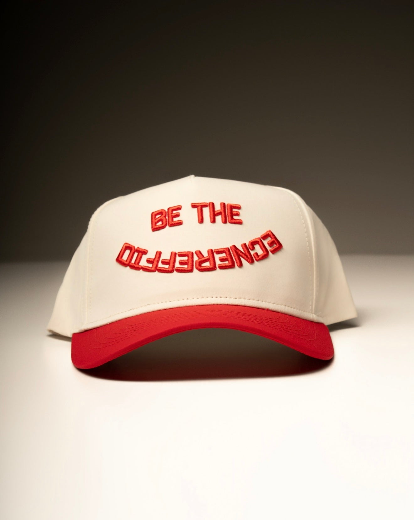 RED 2TONE TRUCKER HAT
