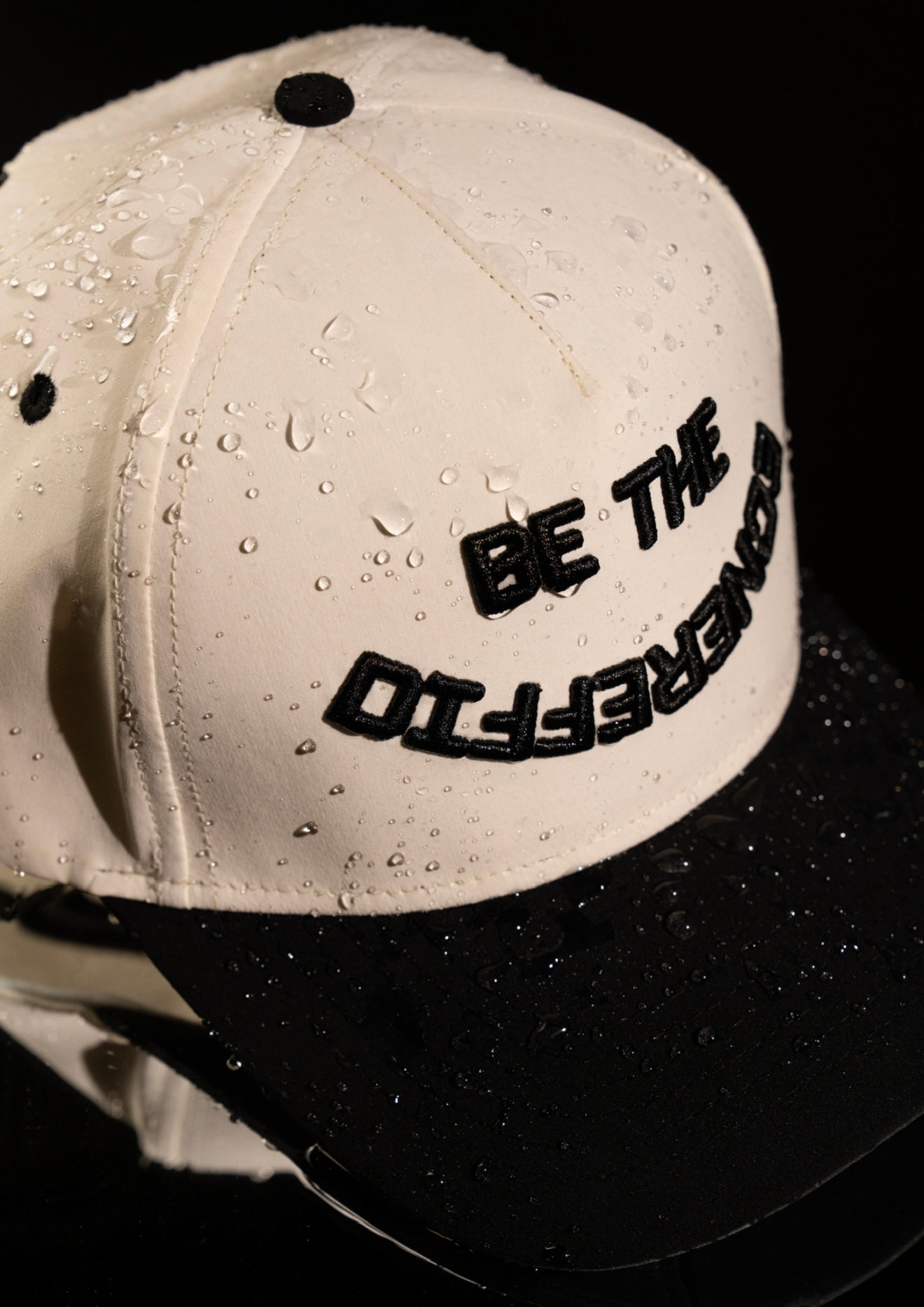 BLACK 2TONE TRUCKER HAT