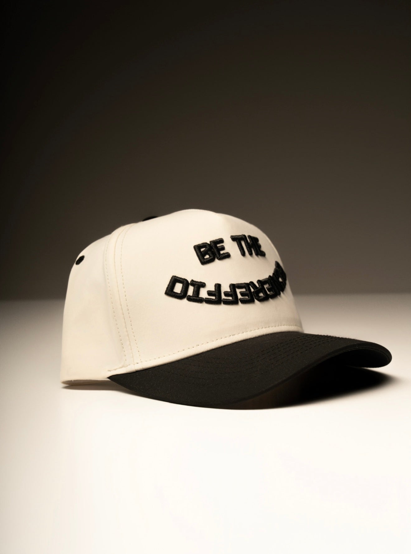 BLACK 2TONE TRUCKER HAT